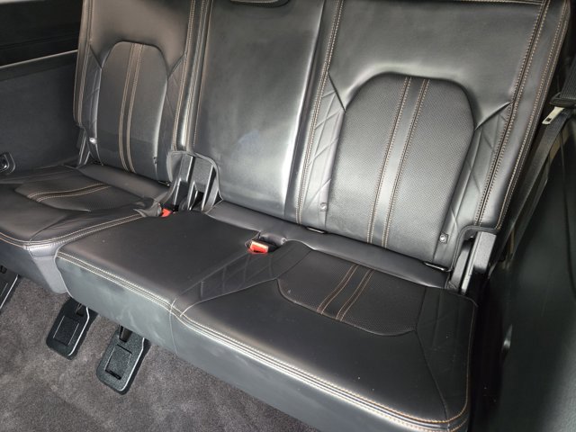 Certified 2022 Ford Expedition Max Platinum image 30