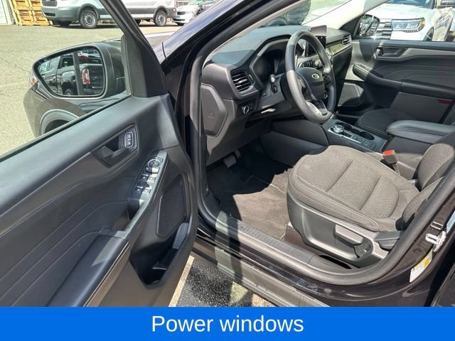 Certified 2025 Ford Escape Active AWD/4WD image 13