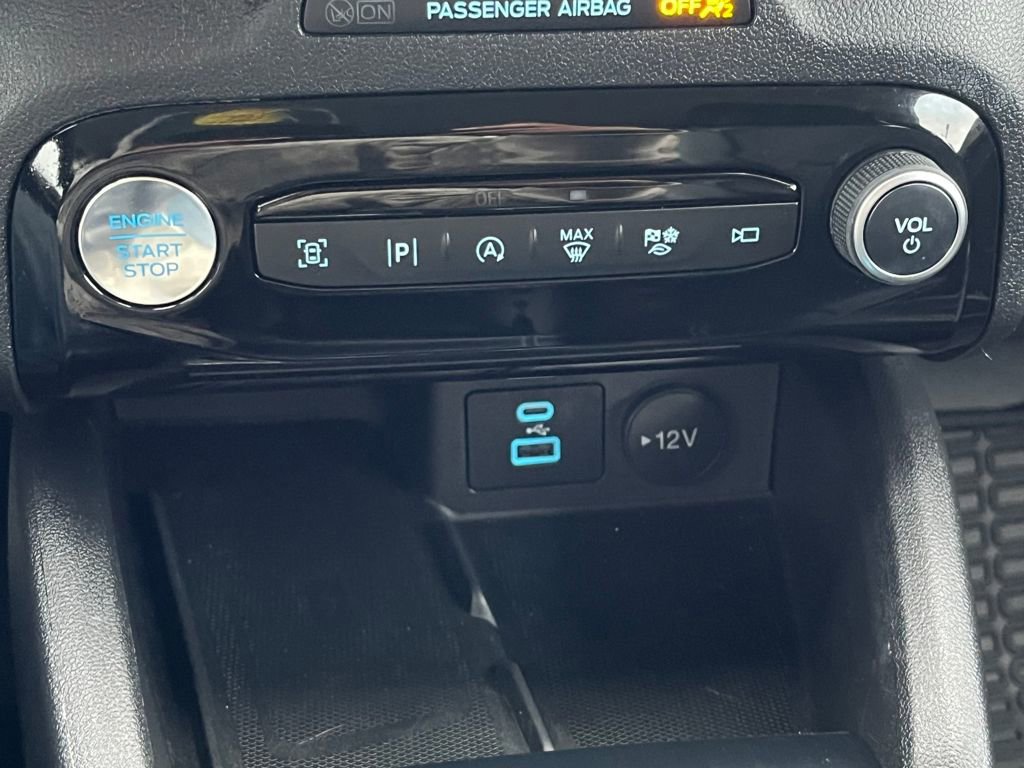 Certified 2023 Ford Escape Platinum image 26