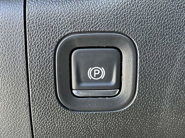 Used 2025 Chevrolet Silverado 1500 Custom Trail Boss image 16