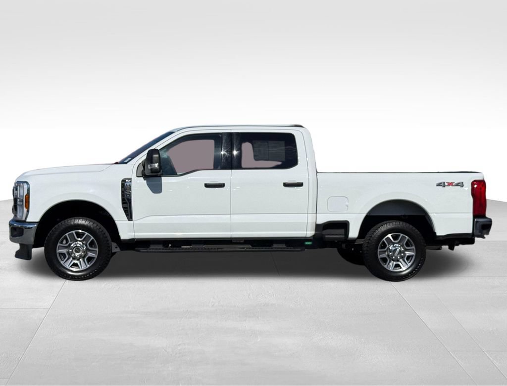 Certified 2025 Ford F250 XLT AWD/4WD image 8