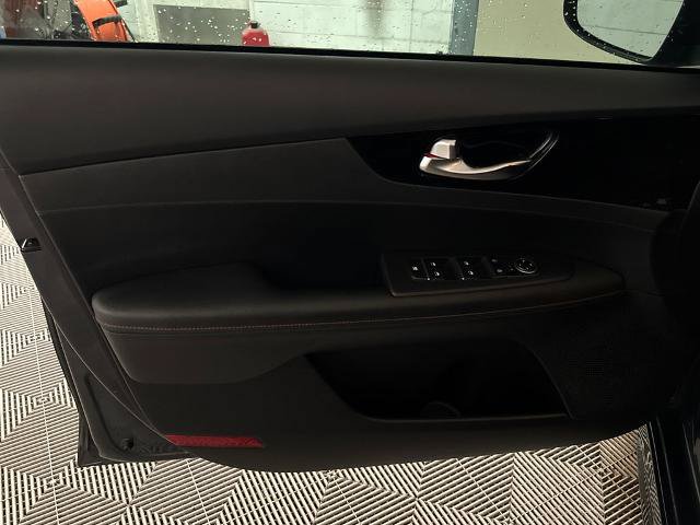 Used 2020 Kia Forte GT FWD image 9