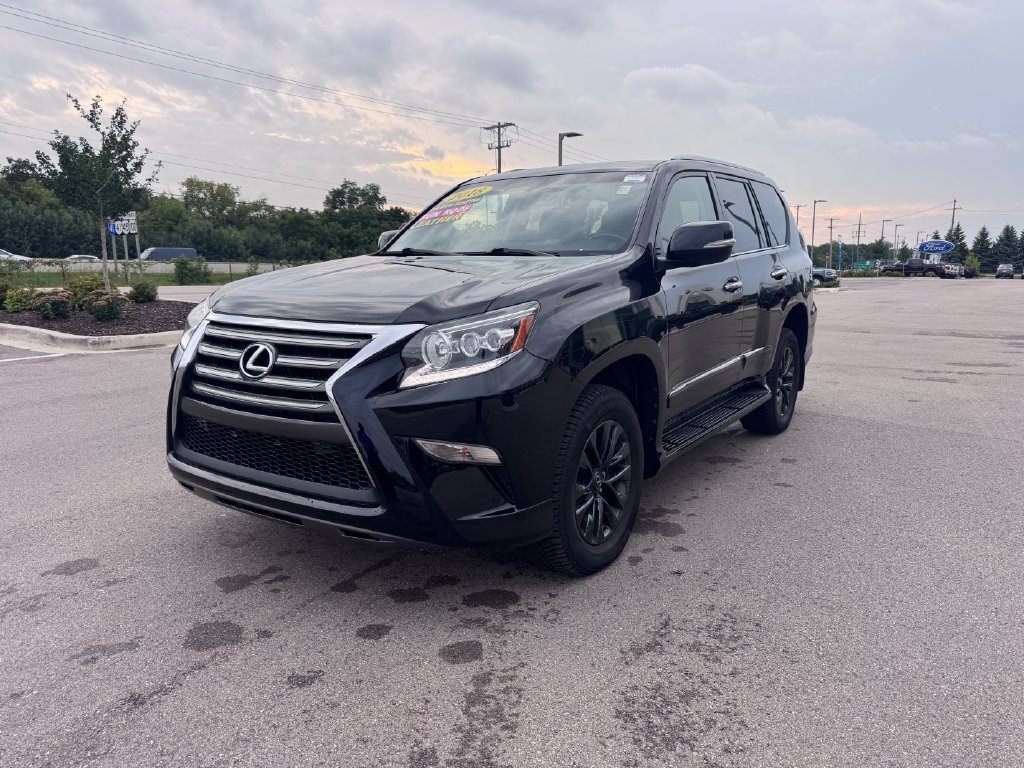 Used 2018 Lexus GX 460 w/ Navigation Package AWD/4WD image 3