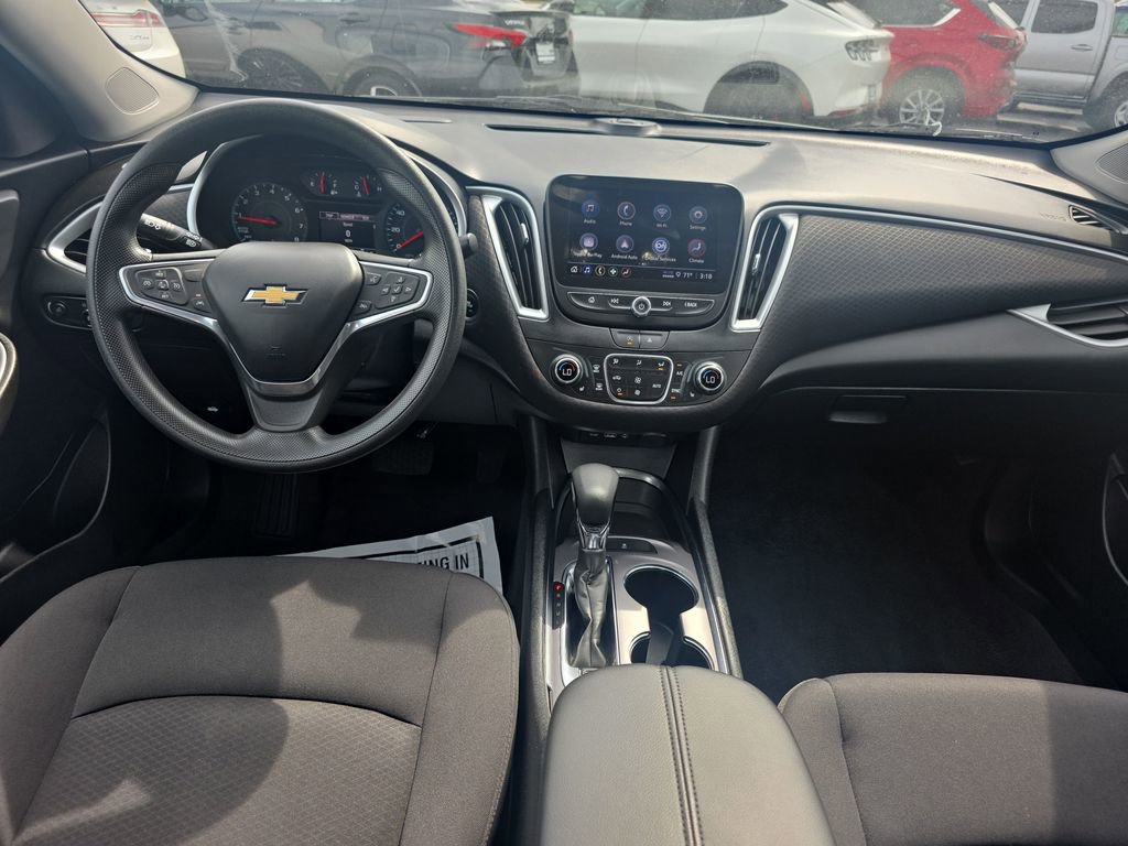 Used 2023 Chevrolet Malibu LT FWD image 20