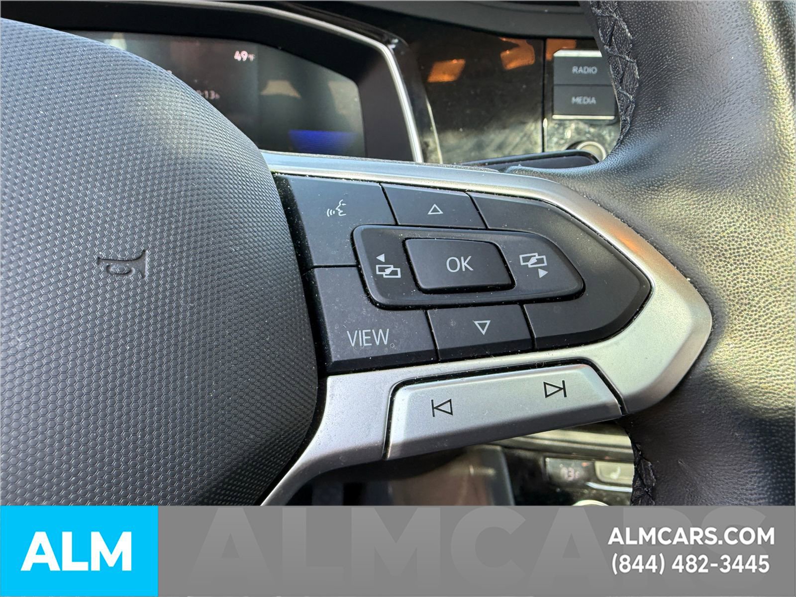 Used 2024 Volkswagen Jetta SE w/ Panoramic Sunroof Package image 23