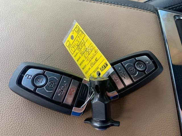 Certified 2024 Ford F250 Lariat w/ Chrome Package image 37