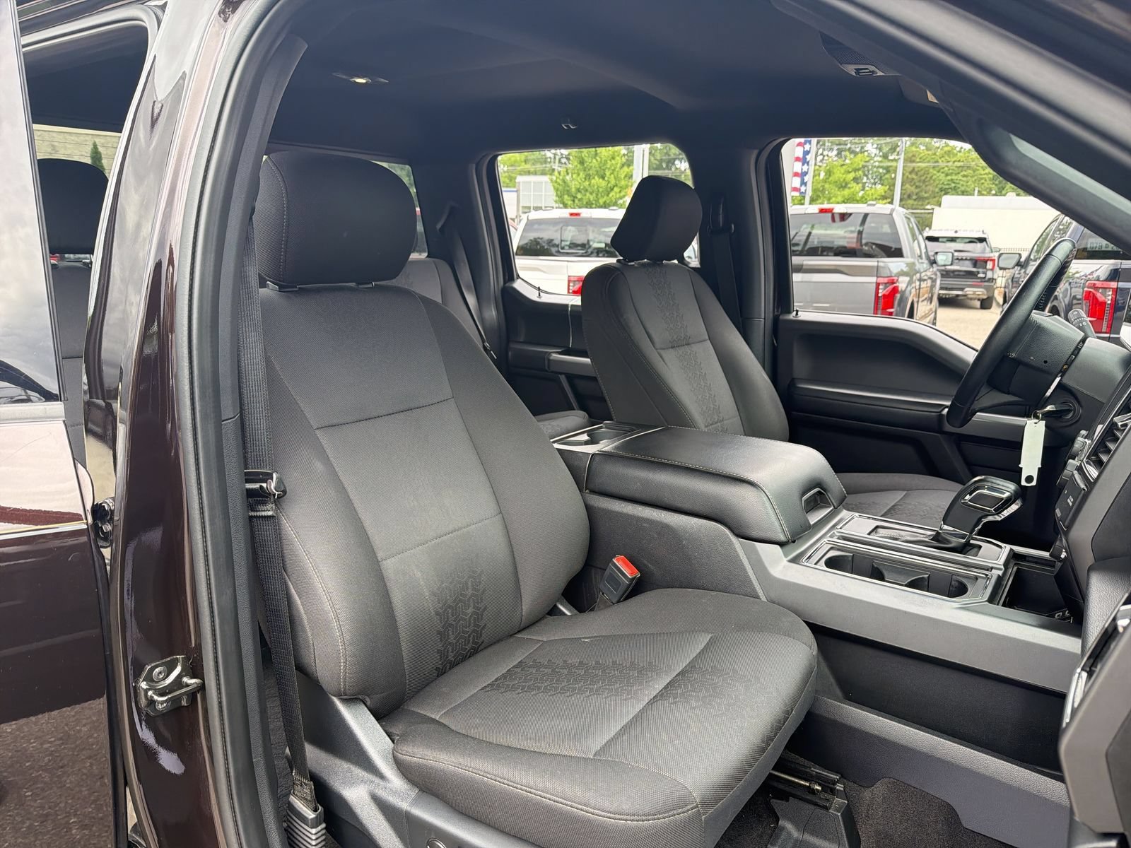 Certified 2020 Ford F150 XLT w/ Equipment Group 302A Luxury AWD/4WD image 30
