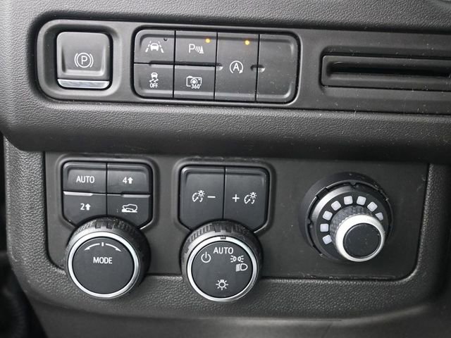 Used 2023 Chevrolet Tahoe LT w/ Luxury Package AWD/4WD image 8
