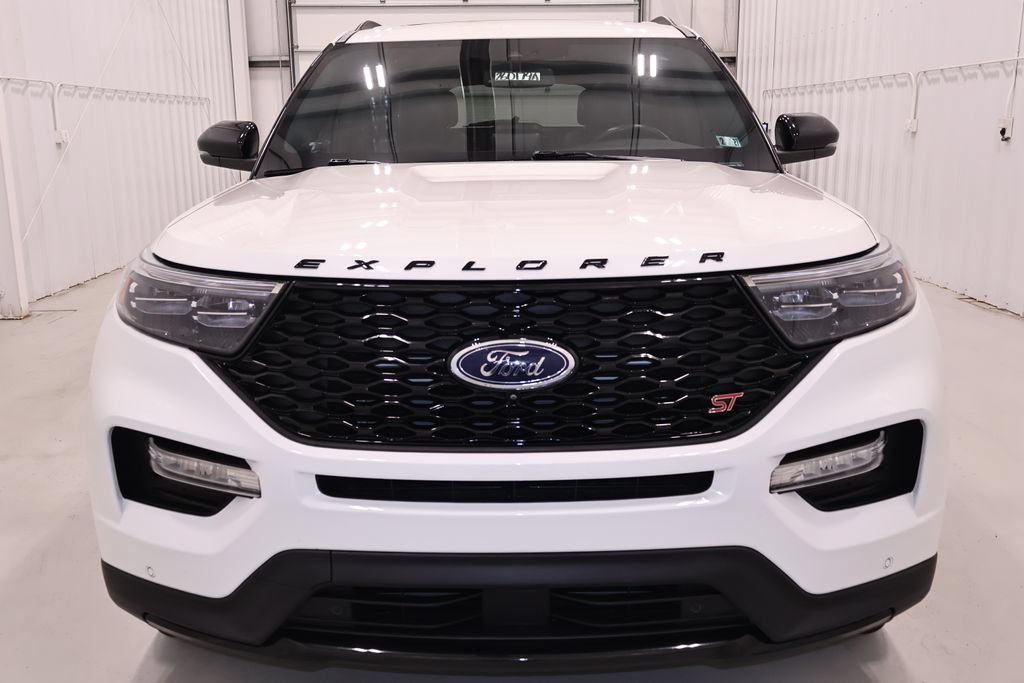 Certified 2022 Ford Explorer ST w/ Equipment Group 401A AWD/4WD image 5
