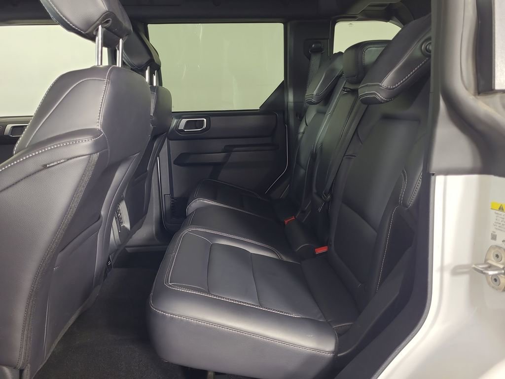 Certified 2025 Ford Bronco Outer Banks AWD/4WD image 19