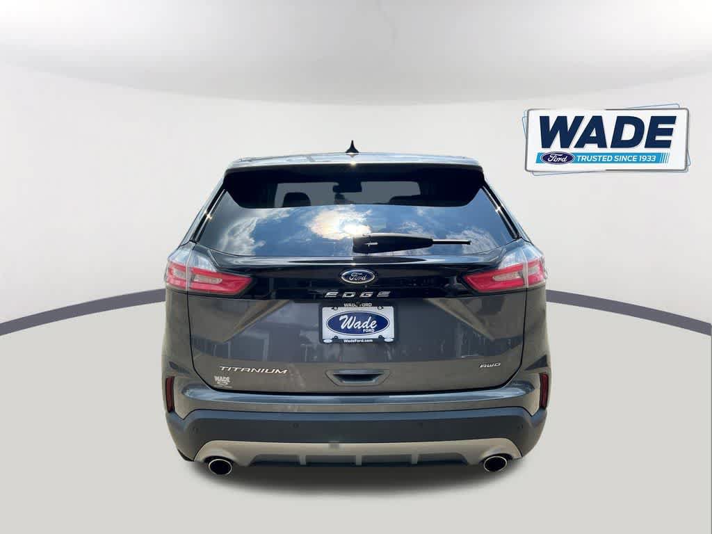 Certified 2022 Ford Edge Titanium AWD/4WD image 6