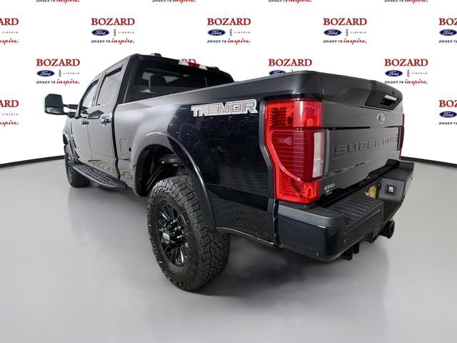 Certified 2022 Ford F350 Lariat w/ Tremor Off-Road Package AWD/4WD image 6
