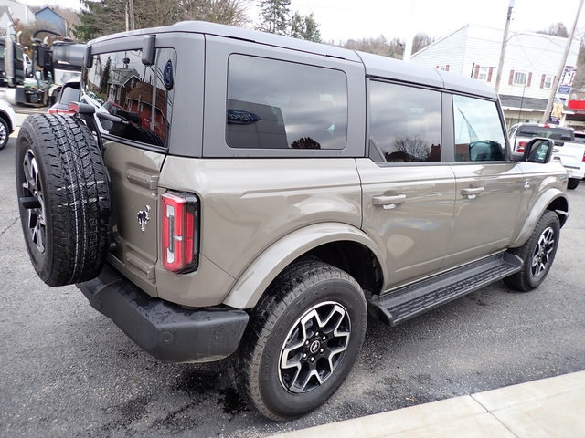 Certified 2025 Ford Bronco Outer Banks image 4