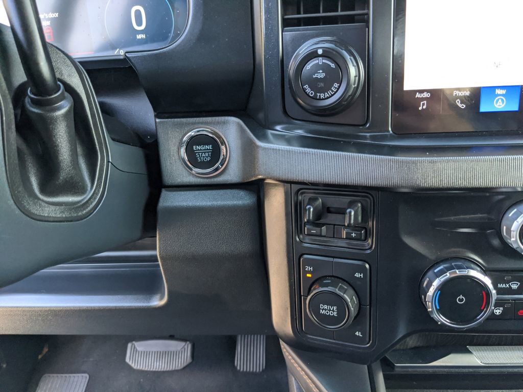 Certified 2024 Ford F250 Platinum image 30