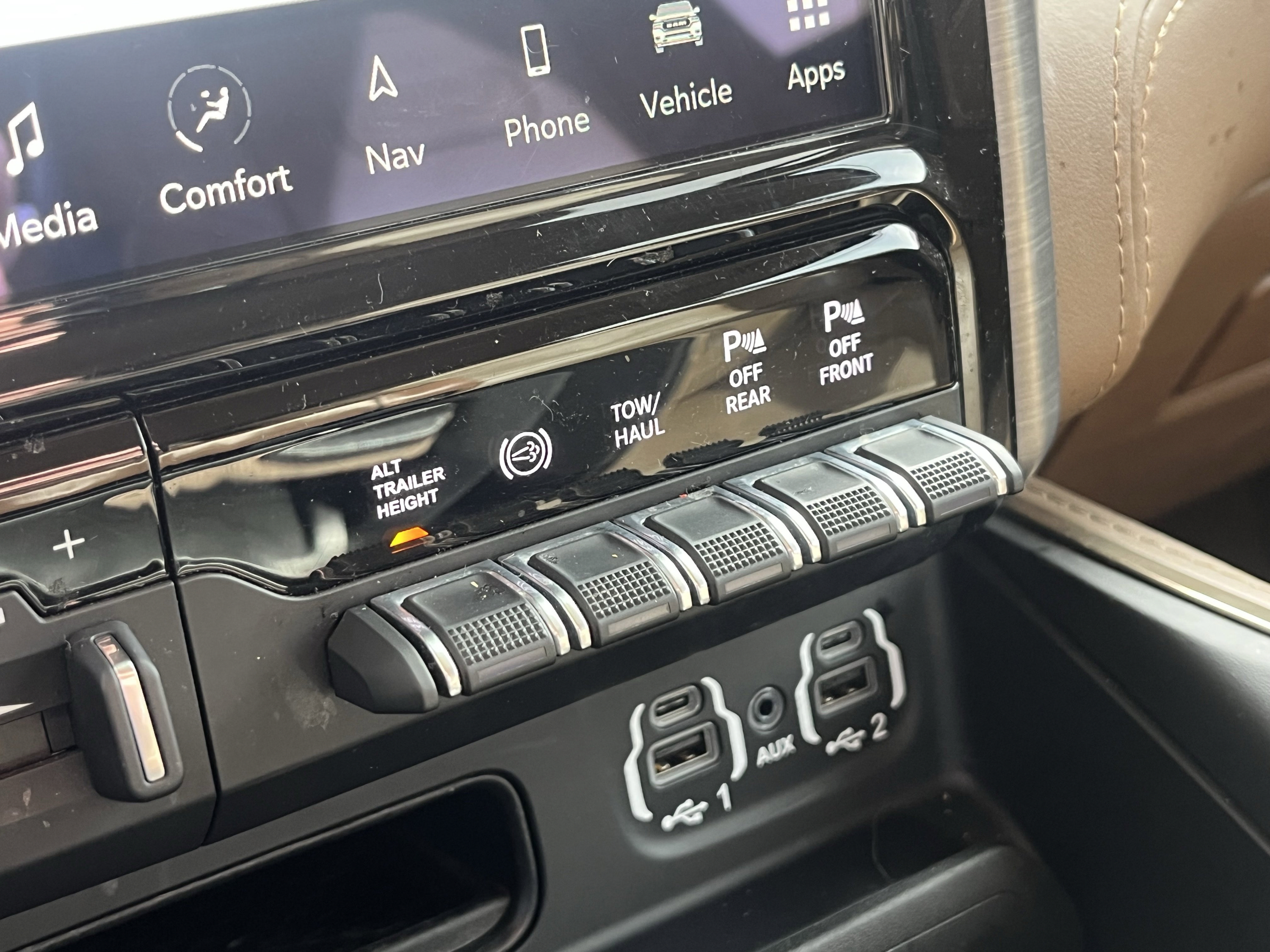 Used 2022 RAM 2500 Limited AWD/4WD image 26