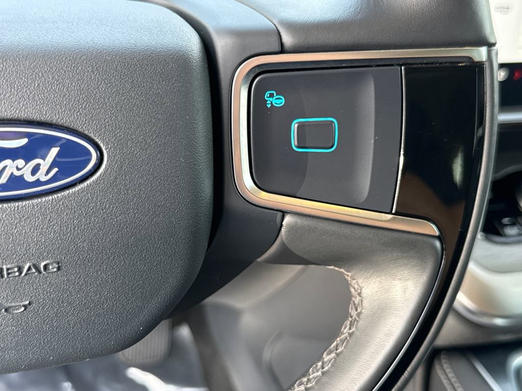 Certified 2025 Ford Expedition Max Platinum AWD/4WD image 18