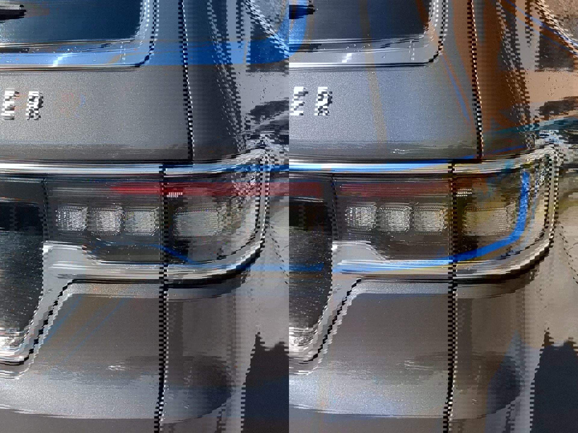 Used 2022 Jeep Grand Wagoneer Series I image 37