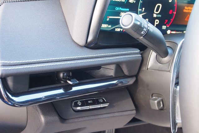 Used 2023 Chevrolet Corvette Stingray Preferred Conv w/ Stealth Interior Trim Package image 20