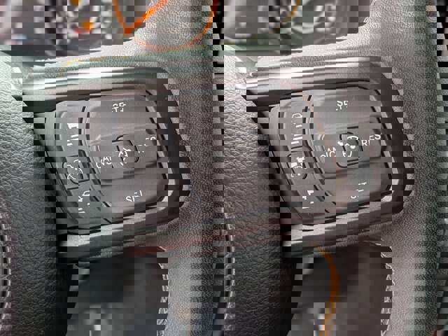 Used 2024 Jeep Gladiator Sport image 18