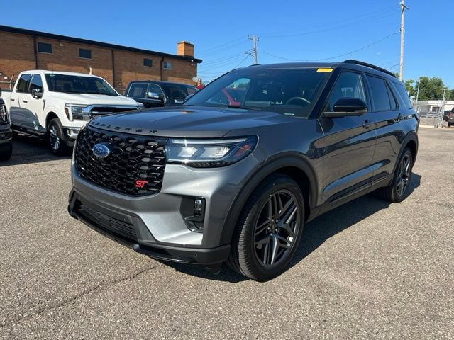 Certified 2025 Ford Explorer ST AWD/4WD image 29