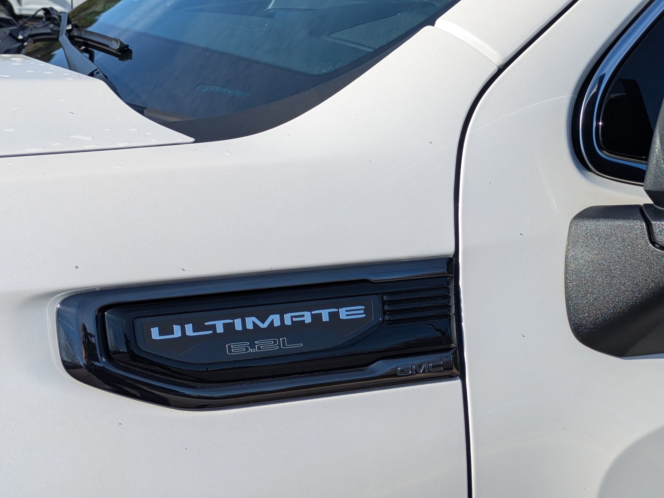 Used 2024 GMC Sierra 1500 Denali Ultimate image 12