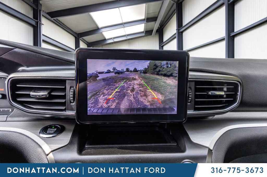 Certified 2020 Ford Explorer XLT w/ Equipment Group 202A AWD/4WD image 10