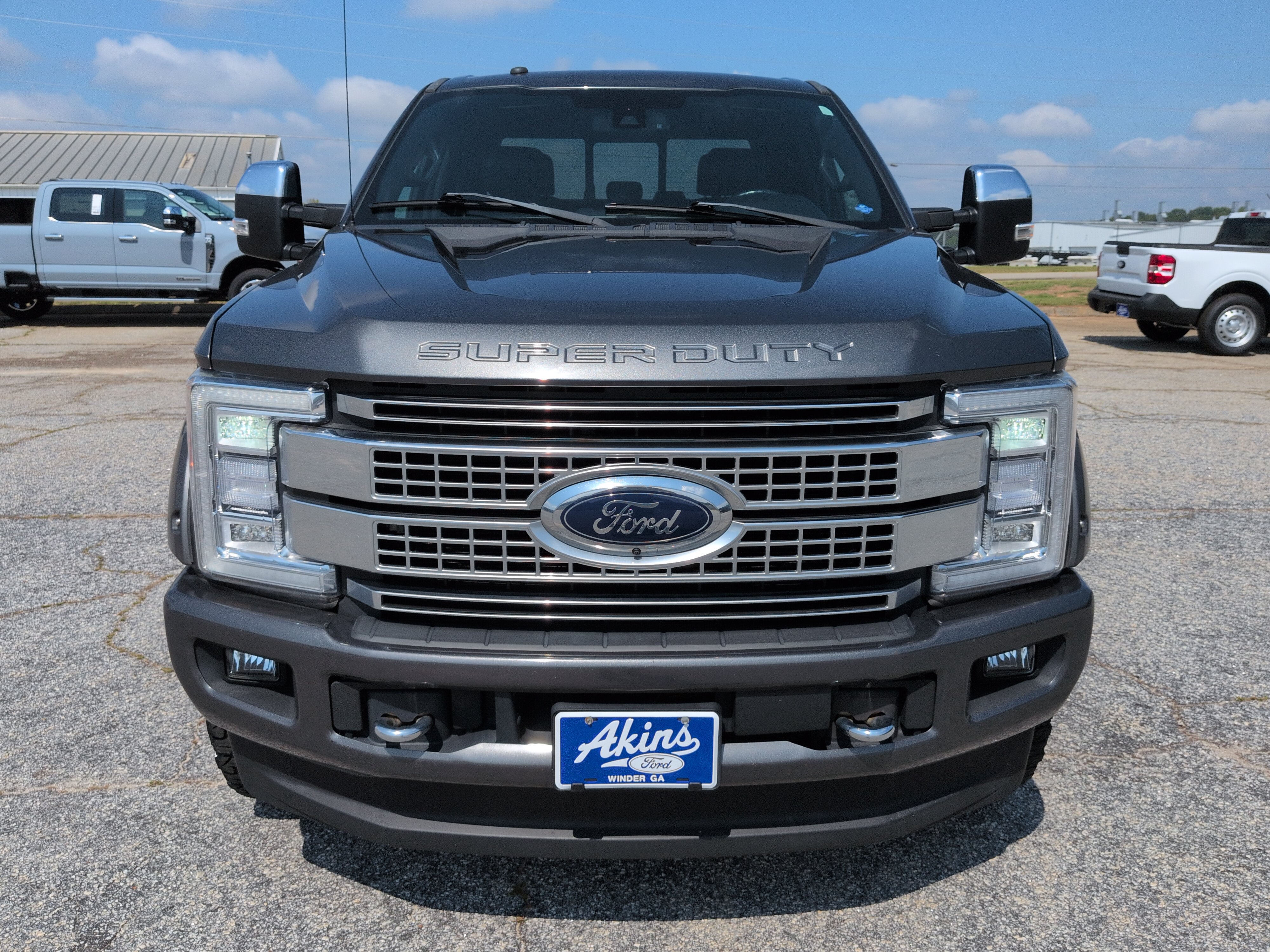 Certified 2018 Ford F250 Platinum w/ Platinum Ultimate Package AWD/4WD image 7