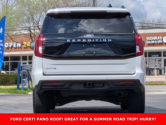 Certified 2025 Ford Expedition Active AWD/4WD image 4