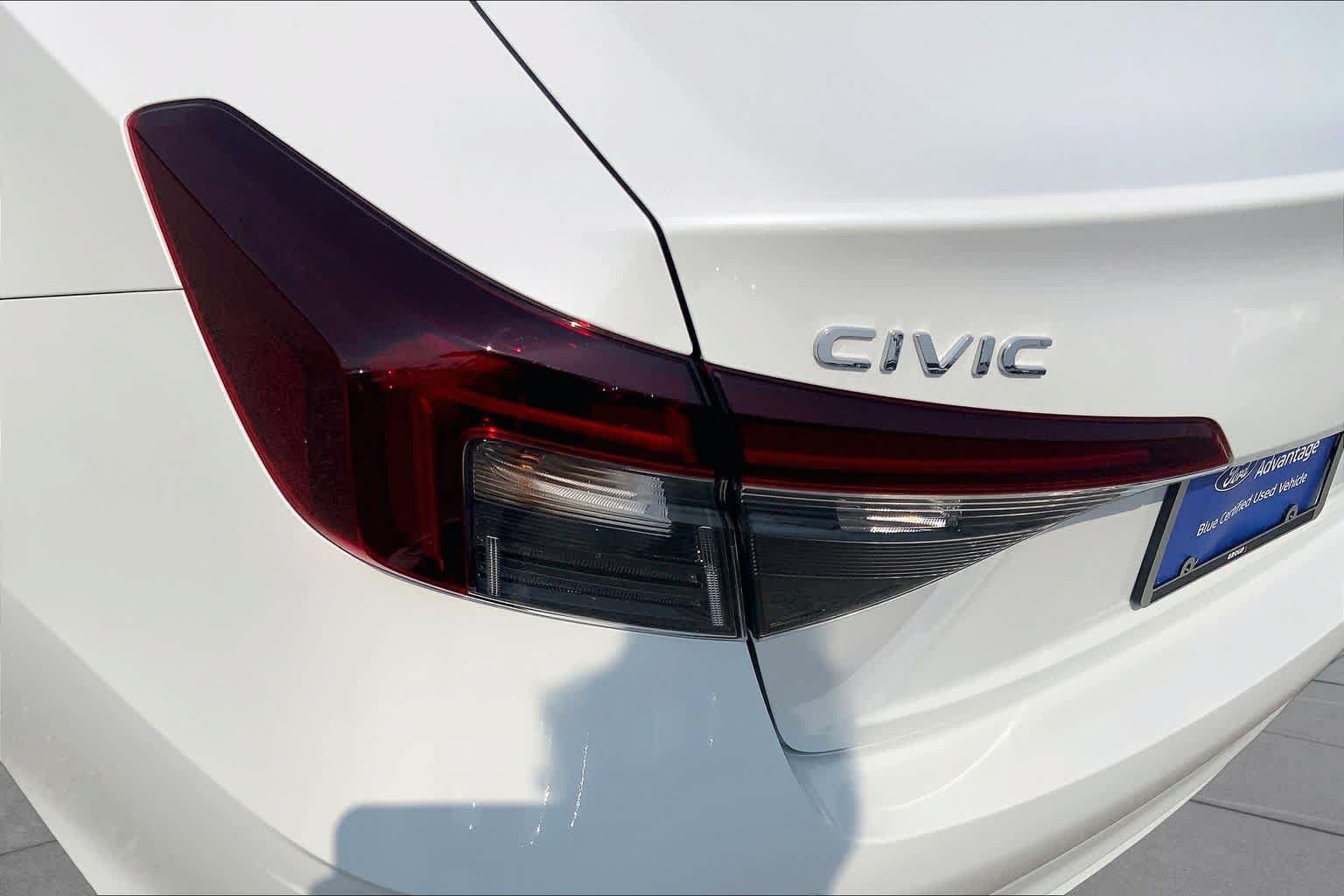 Used 2025 Honda Civic Sport image 29