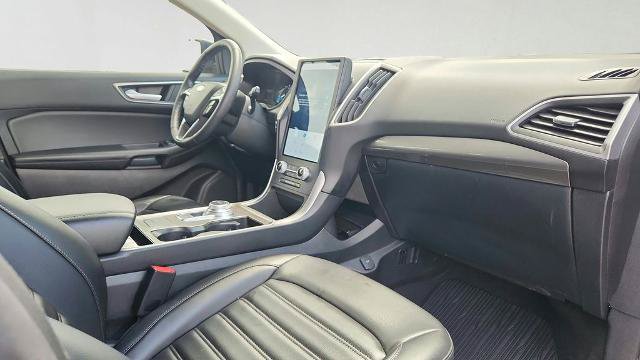 Certified 2023 Ford Edge SEL w/ Convenience Package AWD/4WD image 32