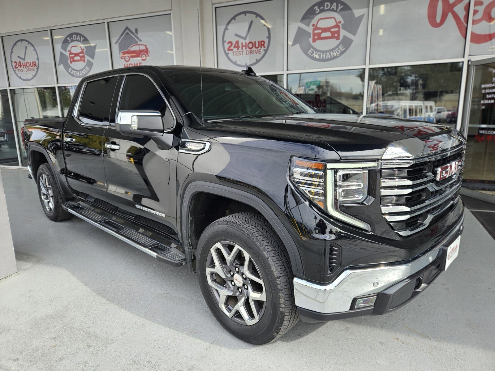 Used 2024 GMC Sierra 1500 SLT