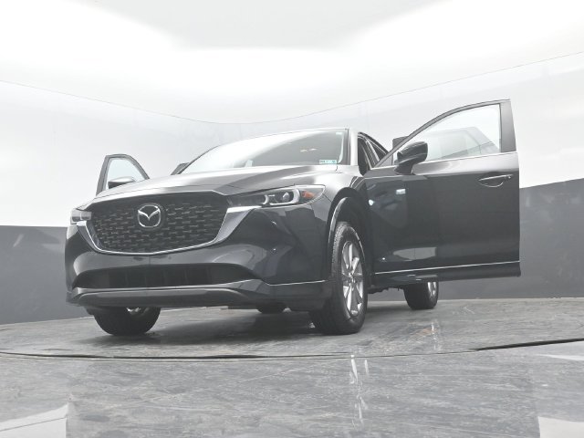 Used 2025 MAZDA CX-5 AWD 2.5 S w/ Preferred Package image 32