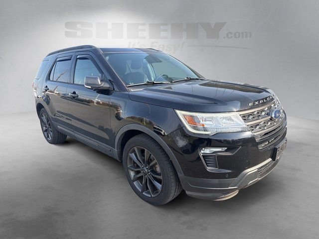 Certified 2018 Ford Explorer XLT w/ Equipment Group 202A AWD/4WD image 2