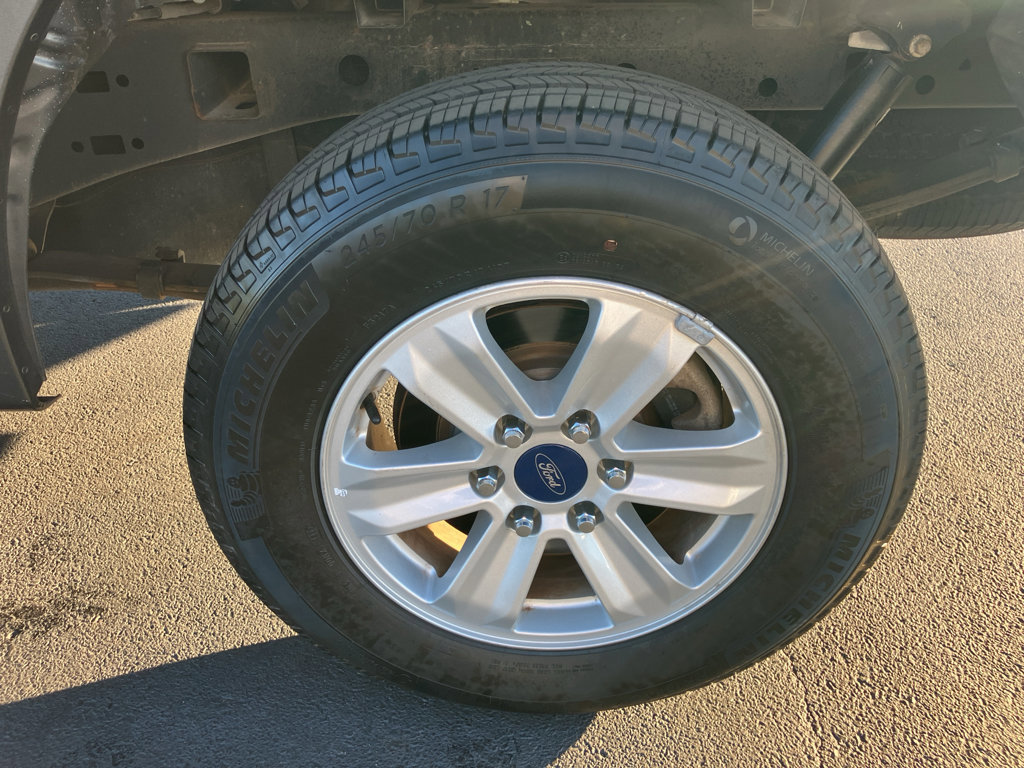 Certified 2018 Ford F150 XLT w/ Trailer Tow Package image 17