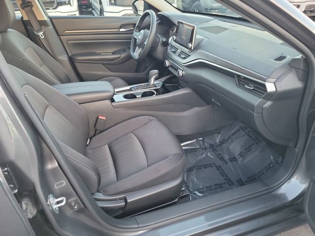 Used 2024 Nissan Altima 2.5 SV image 20