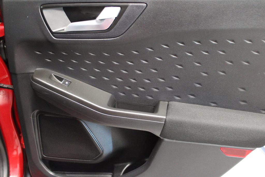 Certified 2020 Ford Escape SE AWD/4WD image 38