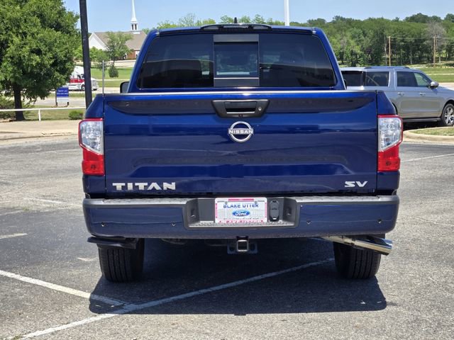 Used 2024 Nissan Titan SV w/ SV Convenience Package RWD image 6