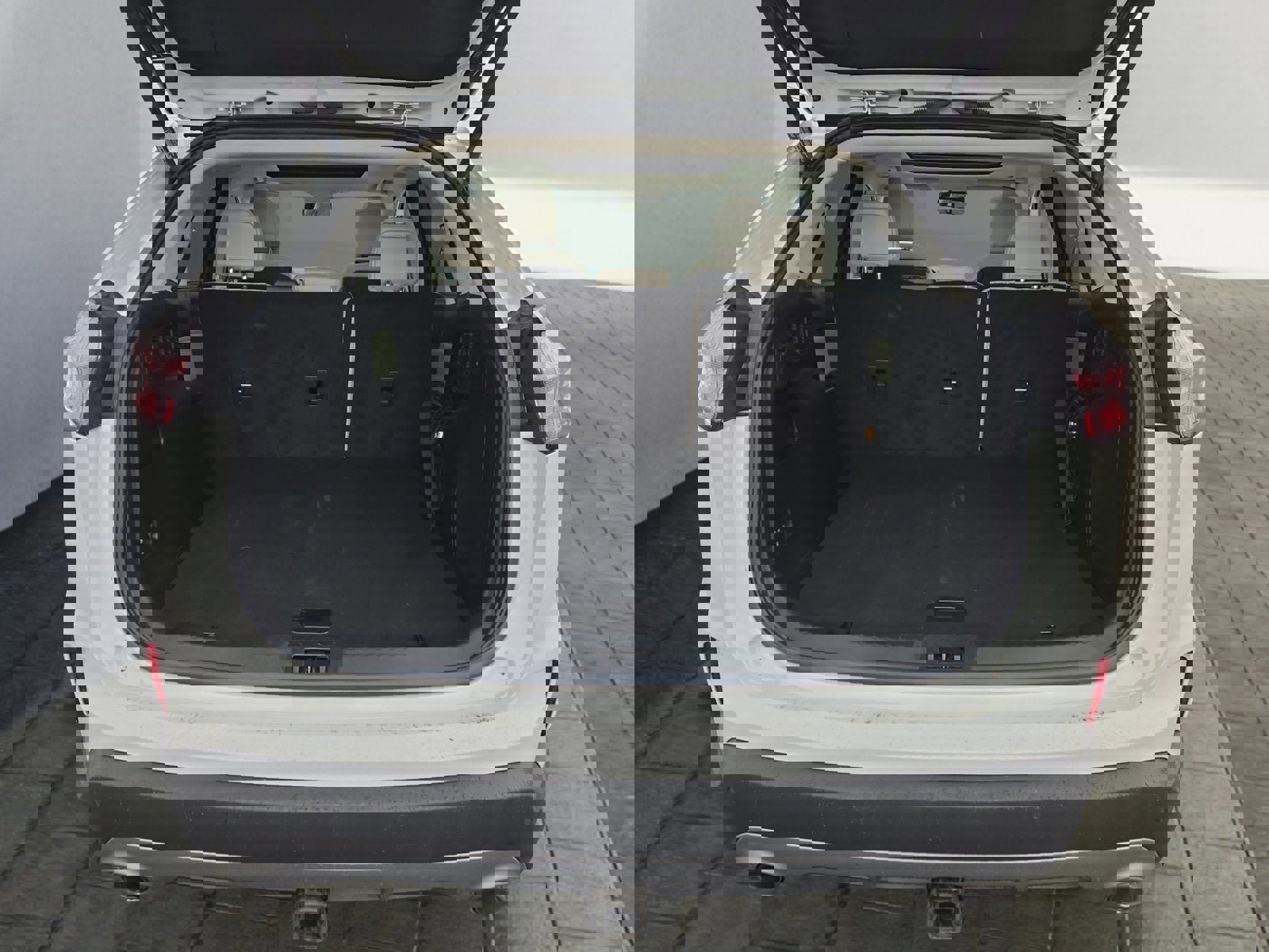 Certified 2022 Ford Edge Titanium w/ Class II Trailer Tow Package image 26