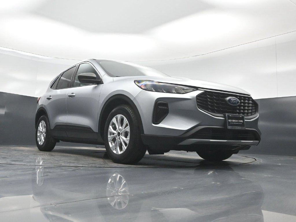 Certified 2023 Ford Escape Active FWD image 44