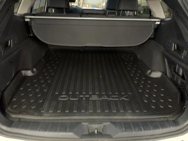 Used 2022 Subaru Outback Limited image 20