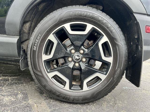 Certified 2022 Ford Bronco Sport Outer Banks w/ Tech Package AWD/4WD image 36