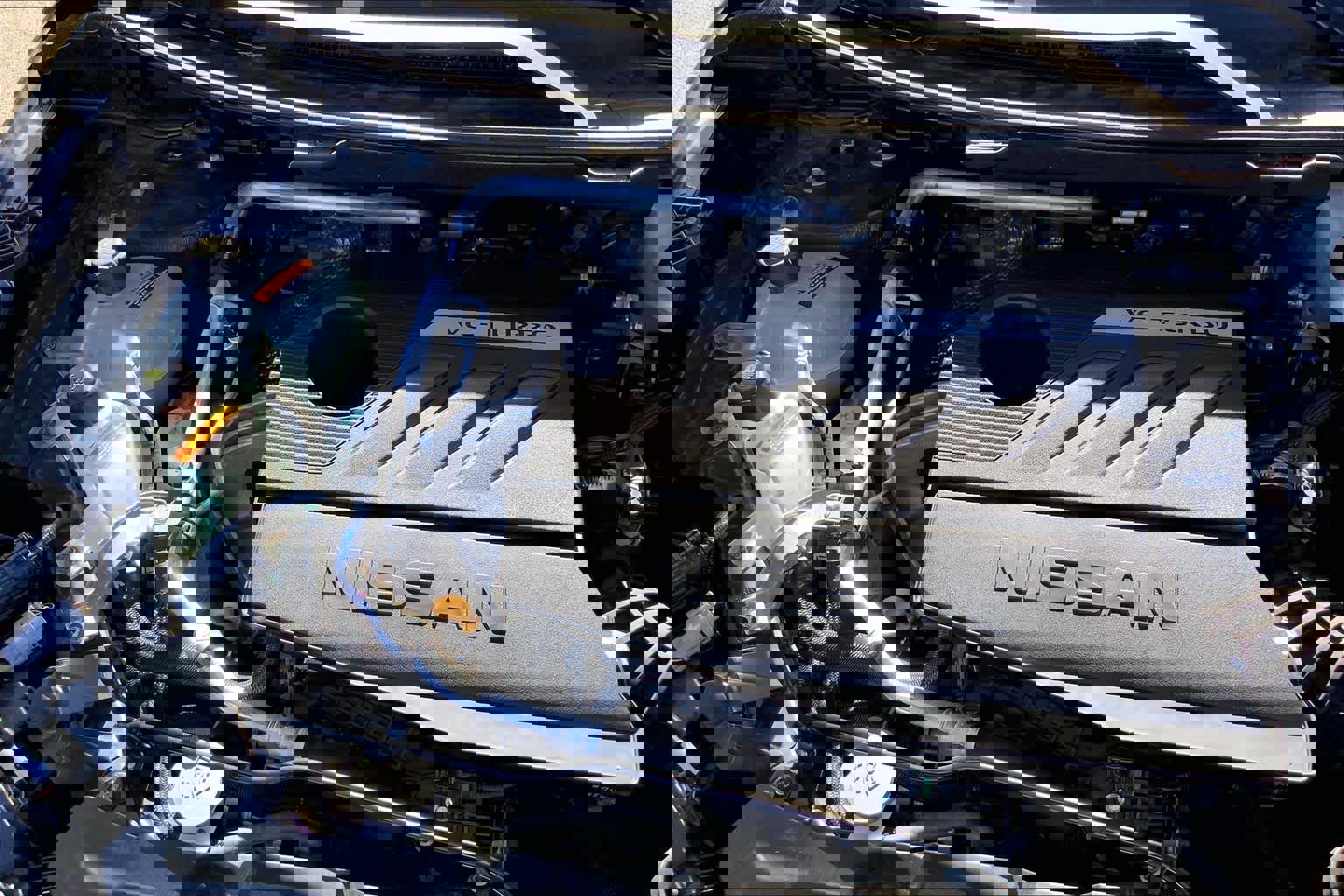 Used 2023 Nissan Rogue SL w/ SL Premium Package image 32