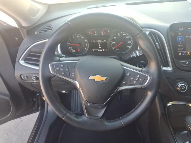 Used 2021 Chevrolet Malibu RS image 14