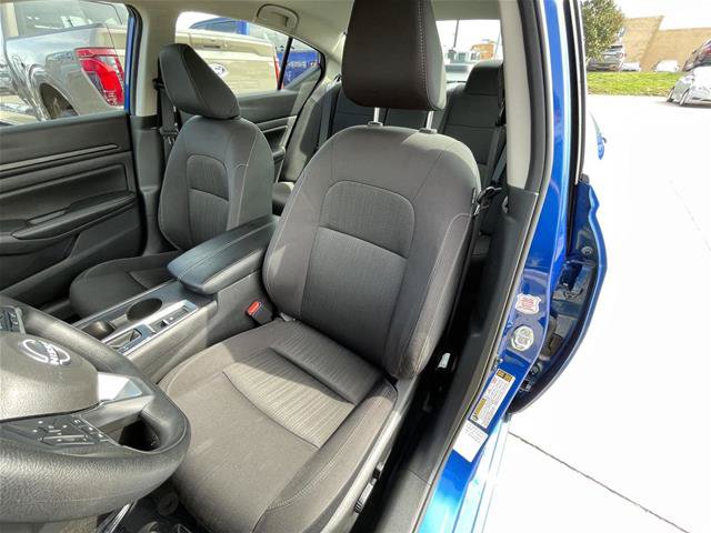 Used 2025 Nissan Altima 2.5 SV AWD/4WD image 18