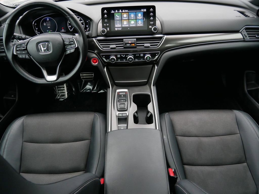Used 2018 Honda Accord Sport image 13