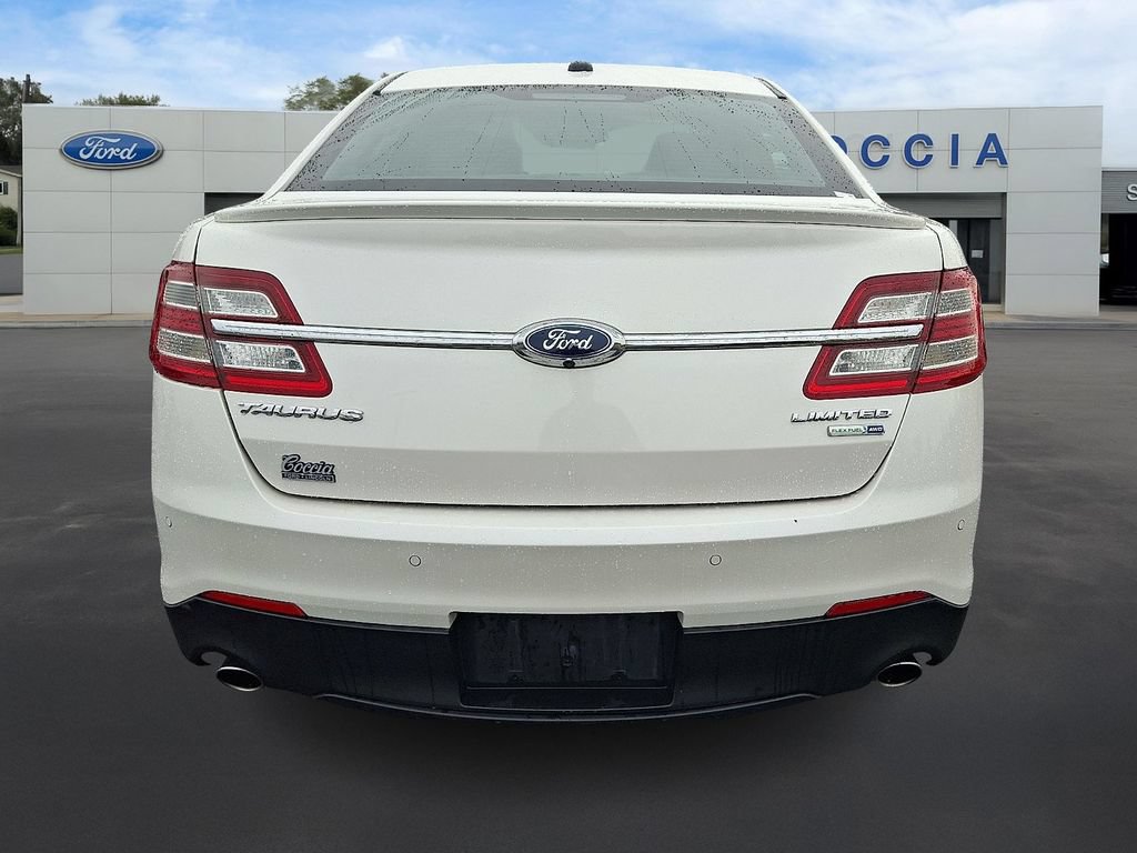Certified 2018 Ford Taurus Limited AWD/4WD image 5