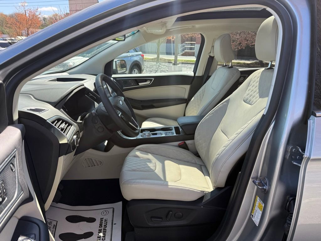 Certified 2024 Ford Edge Titanium w/ Titanium Elite Package image 12