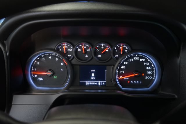 Used 2020 Chevrolet Silverado 1500 Custom w/ Custom Convenience Package AWD/4WD image 21