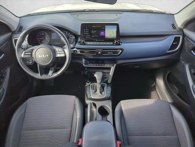 Used 2023 Kia Seltos S w/ Navigation Package image 19