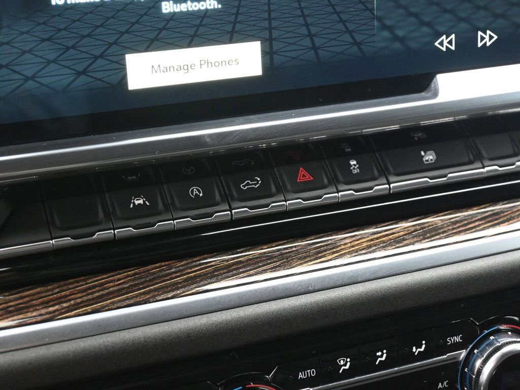 Used 2022 GMC Sierra 1500 Elevation image 43